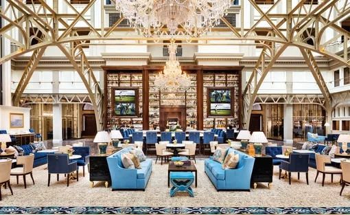 Лобби отеля Trump International Hotel в Вашингтоне