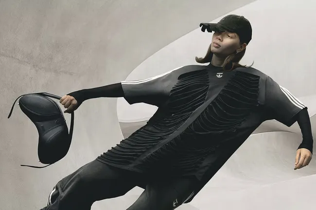 Пост-пост, мета-мета: о постиронии и новом языке люкса в современной моде