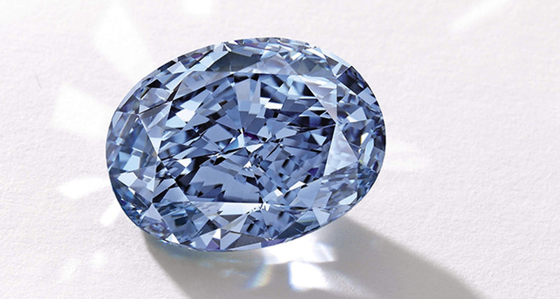 Сотбис Гонконг выставит на торги синий бриллиант De Beers Millenium Jewel 4