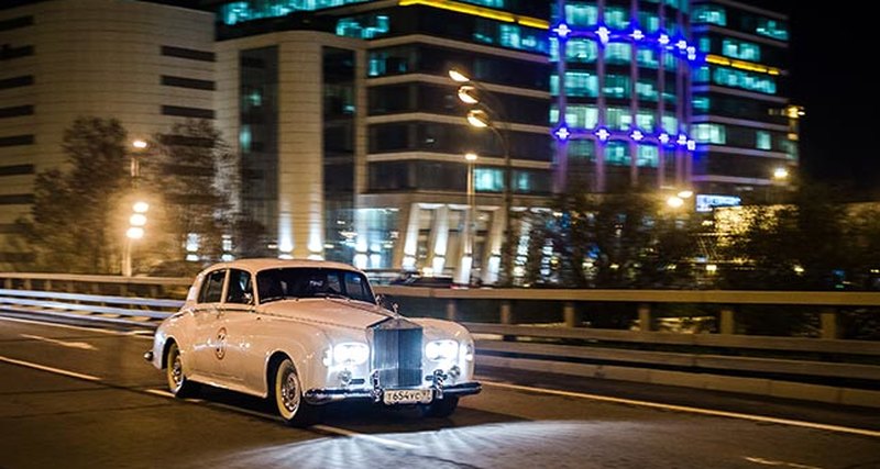 Ралли старинных автомобилей