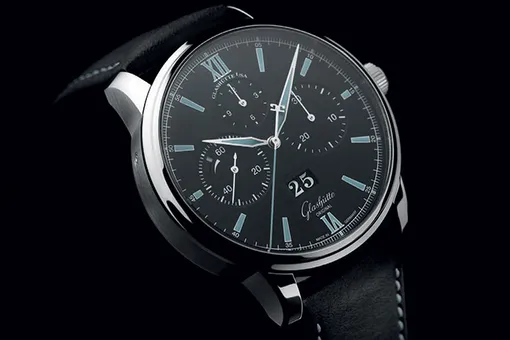 Senator Chronograph Panorama Date