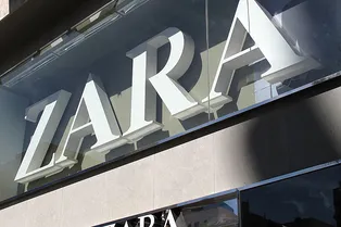 Богатейший миллиардер Испании и владелец Zara приостановил бизнес в России