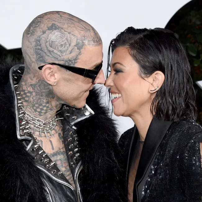 Какие дома входят в портфель недвижимости барабанщика Blink-182 Трэвиса Баркера и Кортни Кардашьян стоимостью $55 млн