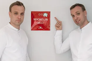 Шеф-повара братья Березуцкие покинули ресторан Twins Garden, получивший звезды Michelin