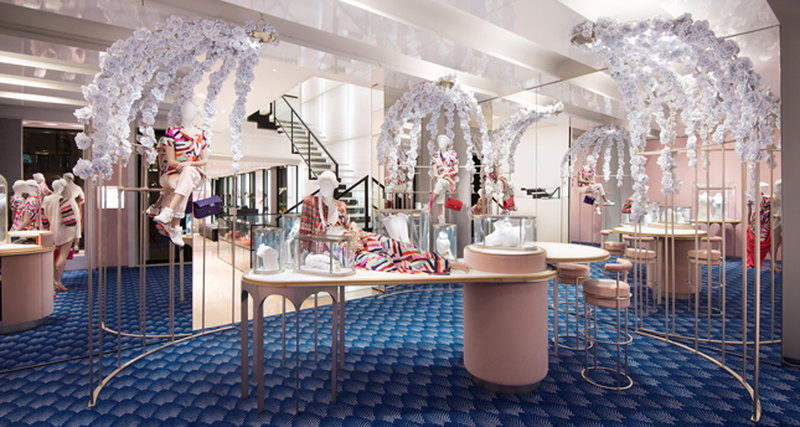 Ephemeral Jewellery Space в бутике Chanel
