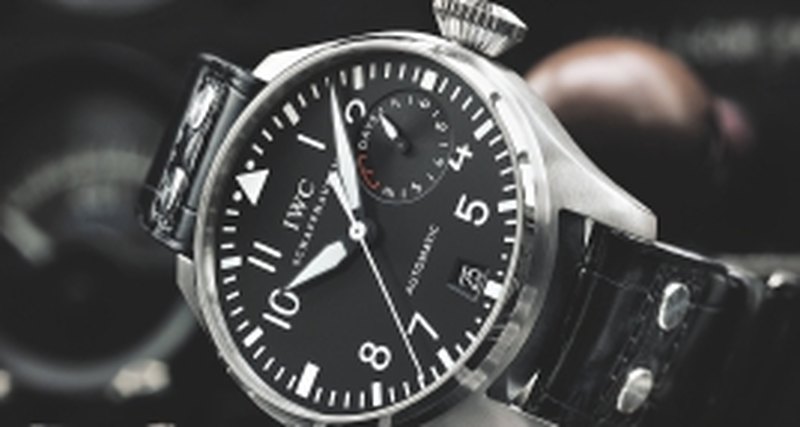 Пилотские часы марок IWC и Zenith